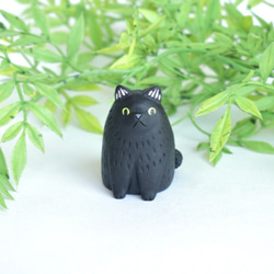 お座りふさふさ黒猫 置物 立体・オブジェ m-zokei 通販 9295394