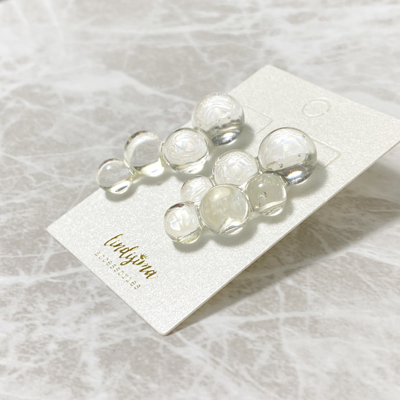 Transparent bubble earrings/ クリアで涼しげ　透明な泡ピアス　イヤリング　氷　バブル　 4枚目の画像