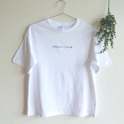 ロゴ刺繍 ビッグシルエットTシャツ《ホワイト》メンズ レディース 親子 キッズ 2枚目の画像