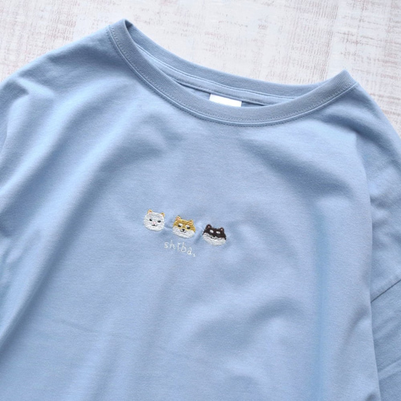 ビッグシルエット 柴犬刺繍Tシャツ 《アシッドブルー》メンズ レディース トップス 大人 シバイヌ 1枚目の画像
