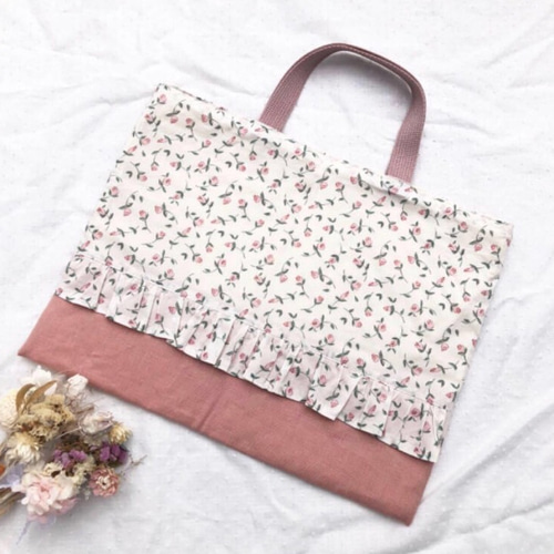 フローティングフローラキルティングのナップサック✴︎