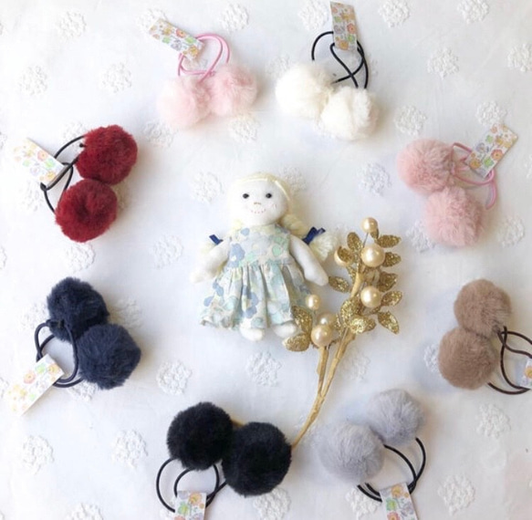 2つで350円♡♡ファーポンポン ヘアゴム ファー ポンポン 秋コーデ 冬 