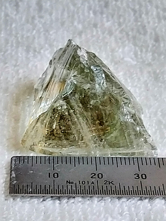 シャスタ山の麓の恵みのアンダラクリスタル 20g 天然石 Sheer Angels