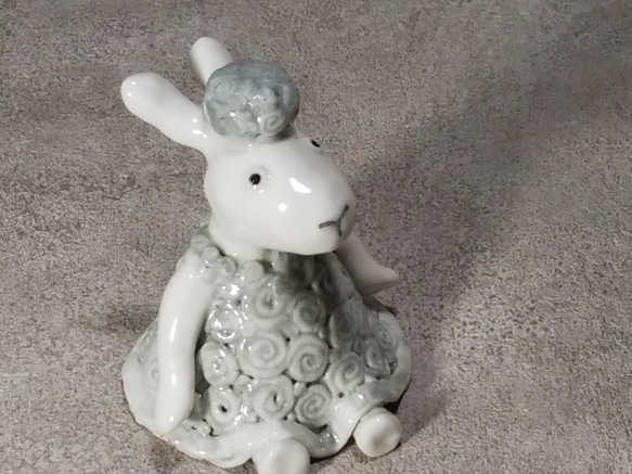 アニマルドール（ウサギ）陶人形 8枚目の画像