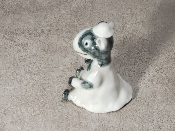 アニマルドール（ウシ）陶人形 3枚目の画像