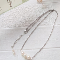 3粒並んだ淡水パールのネックレス✧シンプル✧3ストーン✧ホワイトパール✧真珠✧華奢✧リーズナブル✧簡易包装で送料84円✧ 5枚目の画像