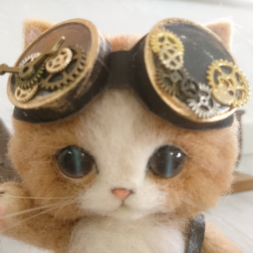 かわいくてかっこいい! スチームパンクな猫の人形 置物 羊毛