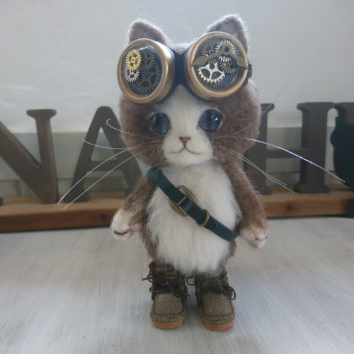 かわいくてかっこいいスチームパンクな猫の人形 置物 羊毛フェルト