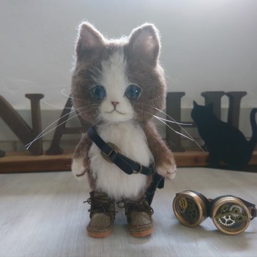 かわいくてかっこいいスチームパンクな猫の人形 置物 羊毛フェルト