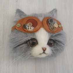 ごーぐるにゃんこブローチ　羊毛フェルト　長毛猫　ブローチ サバシロ　スチームパンク　steampunk 1枚目の画像