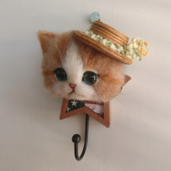 帽子にゃんこフック　羊毛フェルト　茶白 猫　キーホルダー 雑貨 3枚目の画像