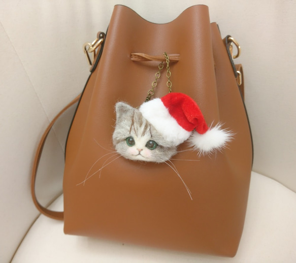 聖誕老人Nyanko胸針＆袋魅力2way羊毛感覺貓脖子聖誕雜項商品 第6張的照片