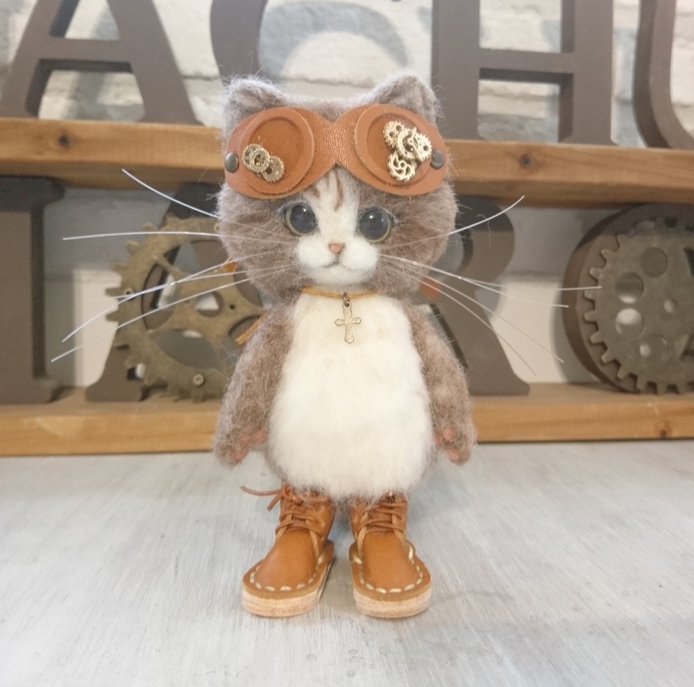 スチームパンクのごーぐるにゃんこ（Sサイズ） はちわれ猫 ぬいぐるみ