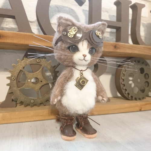 スチームパンクのごーぐるにゃんこ（Mサイズ） はちわれ猫 ぬいぐるみ