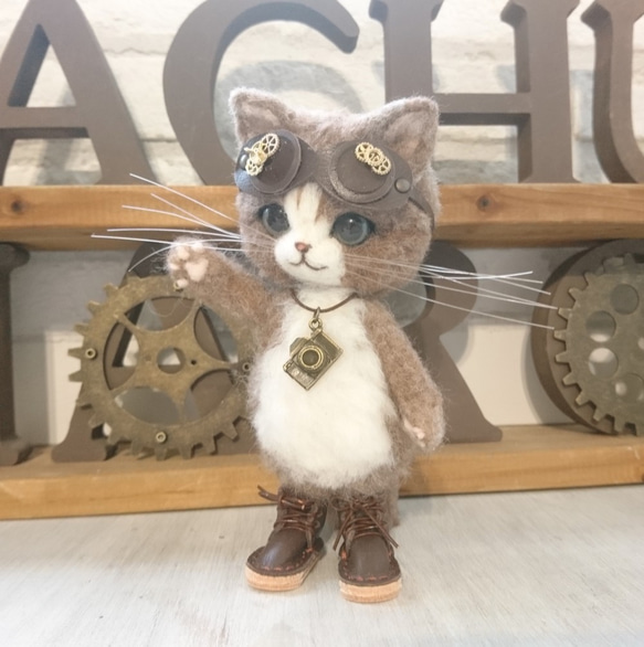 スチームパンクのごーぐるにゃんこ（Mサイズ） はちわれ猫