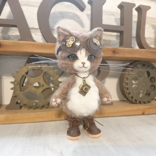 スチームパンクのごーぐるにゃんこ（Mサイズ） はちわれ猫 ぬいぐるみ