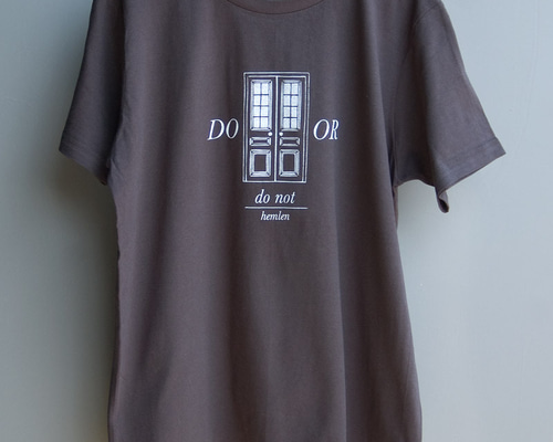 Tシャツ カットソー 黒 プリント タイフロント ブランド古着】フロント数字プリントコットン半袖Tシャツ（T