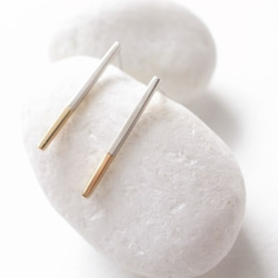 K18YG×silver950/ratio stick pierced earrings 第1張的照片