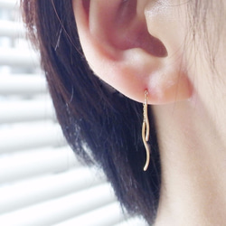 Pt900/yarn pierced earrings short 第5張的照片