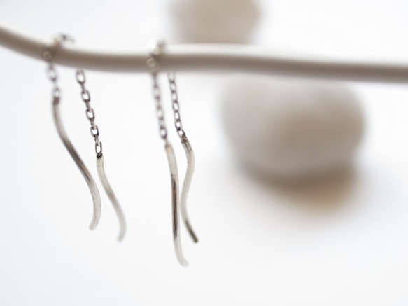 Pt900/yarn pierced earrings short 第4張的照片