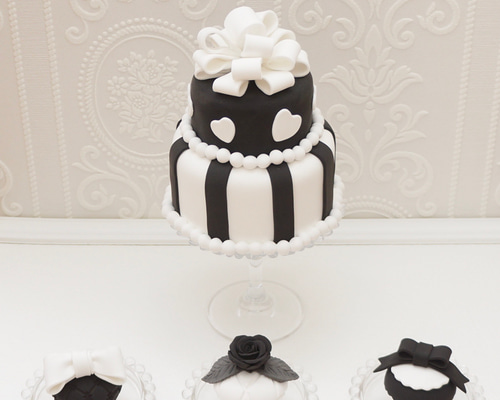 【ご予約品】クレイケーキ カップケーキ ドーナツset フェイクスイーツ 誕生日 ご予約品】クレイケーキ カップケーキ ドーナツset フェイク