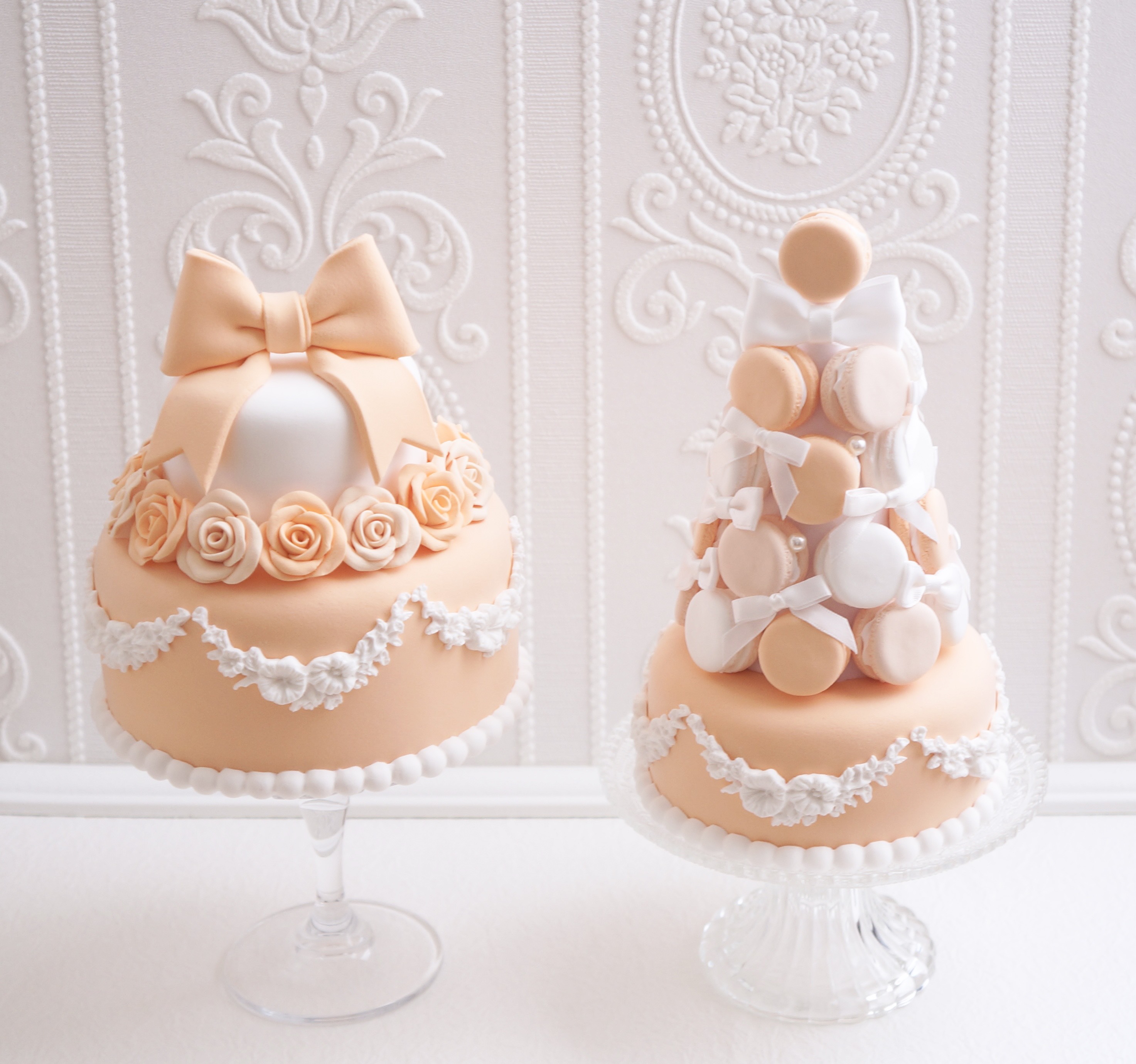 リボンとバラのクレイケーキ&マカロンタワーのセット＊オレンジ＊色変更可＊ウェルカムスペース＊フェイクケーキ＊バースデー