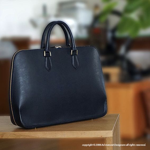 イタリアンレザーを使った色の組み合わせができるブリーフケース[受注製作品]