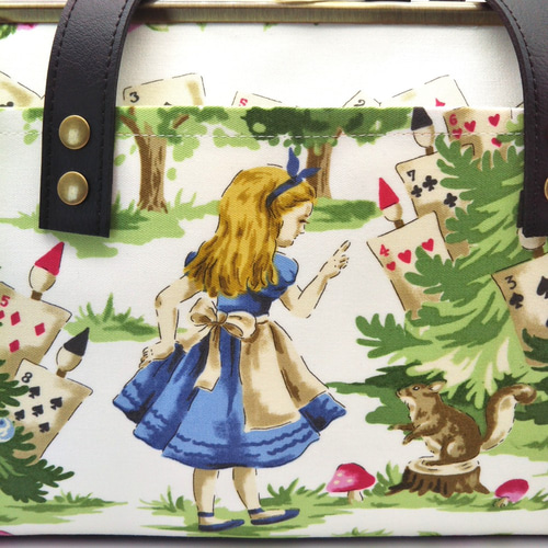 ◇ 不思議の国のアリス ☆ がま口 バッグ ◇ Wonderland