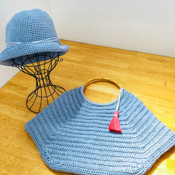 【creema限定】【再販】バンブーハンドルバッグと夏の中折れ帽子セット《ペールブルー》 1枚目の画像