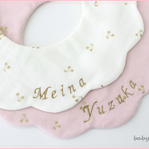 チェリー スタイ 刺繍 お名前 ୨୧ 花 リース 型 360 スタイ