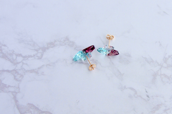 小さなピアス　リッカ　glass earring Rikka 14kgf 4枚目の画像