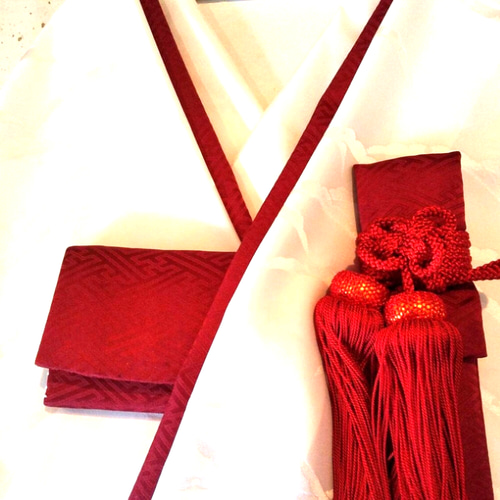 限定セール【正絹】 花嫁懐剣　 筥迫 　伊達襟　3点　ブラック&ゴールド 正絹】 花嫁 懐剣 筥迫 伊達襟 3点 ブラック&ゴールド 1点物 はこせこ