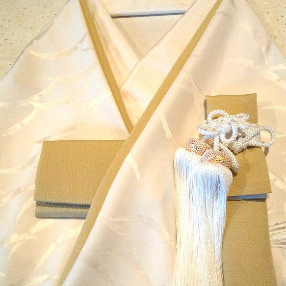 懐剣 筥迫 伊達襟 刺繍半襟 4点セット 懐剣 筥迫 伊達襟 刺繍半襟 4点セット 楽天市場】懐剣 はこせこの通販