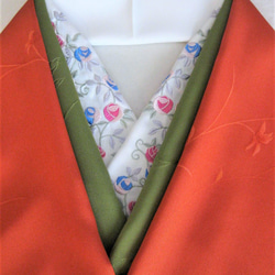 【新品】正絹 広衿重ね衿(ダークもえぎ色)　伊達襟　シルク 1枚目の画像