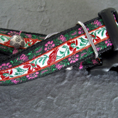 タイ アジアンスタイルのハンドメイド犬用首輪 鳥と花柄チロリアン