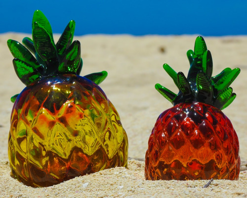 バカラ 珍品 新品箱付き 大型2kg パイナップル置物 フロスト加工 オブジェ バカラ 珍品 新品箱付き 大型2kg パイナップル置物 フロスト加工