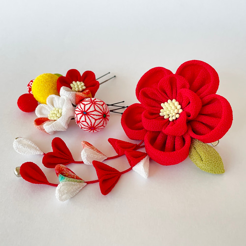 一点もの】絹の鶴と玉かんざし＊アンティーク着物生地の七五三・成人式髪飾り・4 一点もの】絹の鶴と玉かんざし＊アンティーク着物生地の七五三・成人式