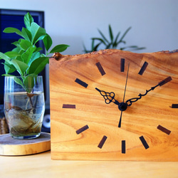 ケヤキ　欅の時計　木製時計　無垢　一枚板　プレゼントにも　おしゃれな　世界に一つだけ 1枚目の画像
