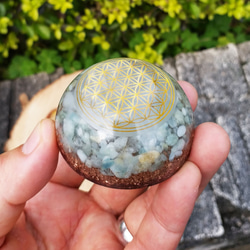 【宇能】生命之花,七脈輪奧根水晶組, 平衡身心健康,轉換電磁波負能量的奧根水晶能量圓墜 第5張的照片