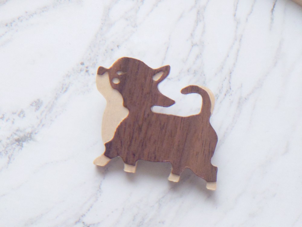 木彫りのチワワ3