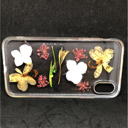 ハンドメイド iPhoneX レジン お花いっぱい！押花 シリコン クリア ケース 1枚目の画像