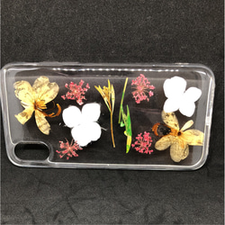 ハンドメイド iPhoneX レジン お花いっぱい！押花 シリコン クリア ケース 3枚目の画像