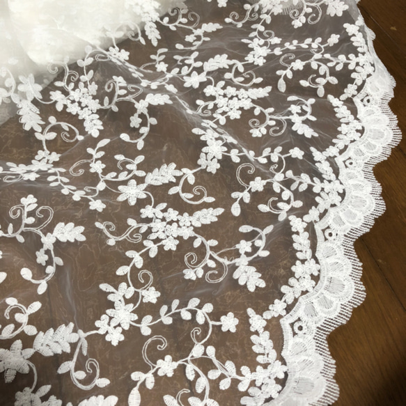 定形郵便送料無料／透け感・花刺繍チュールレース生地　65×25cm  S S 2枚目の画像