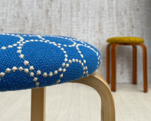 【美品】kvadrat 皆川明 タンバリン スツール スツール 皆川明×Kvadrat タンバリンスツール【青色/ナチュラルフレーム】送料