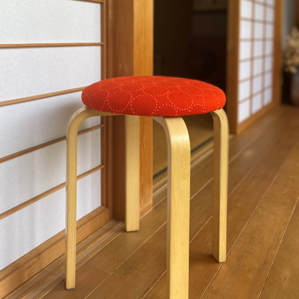 皆川明×Kvadrat　タンバリンスツール【オレンジ色/ナチュラルフレーム】送料無料 3枚目の画像