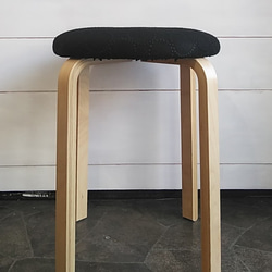 皆川明×Kvadrat タンバリンスツール【黃色/ハニーブラウン