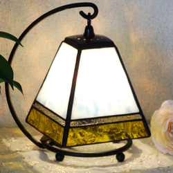 アンティーク・小さなランプ・スクエア（イエロー）・ステンドグラス