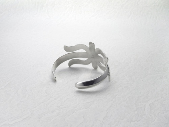 Navajo Sandcast style 925 silver Spider Bangle 4枚目の画像