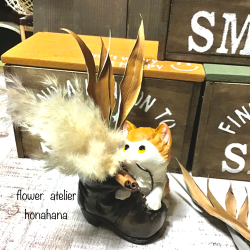 ハンドメイドのドライフラワー猫 ハンドメイドのドライフラワー猫