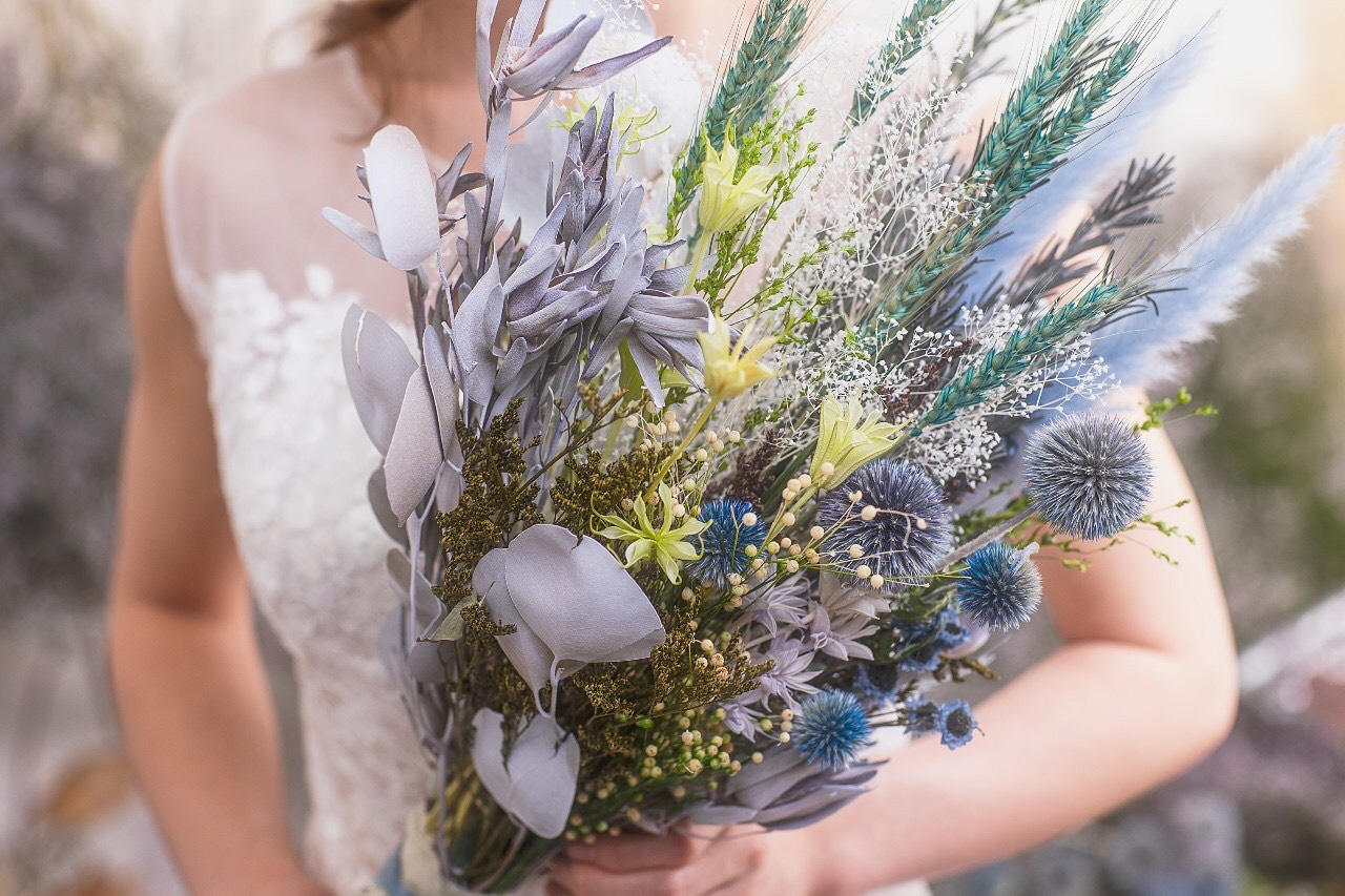 再販♡夏ブーケ❤︎naturalbouquet❤︎drybouquet❤︎受注制作❤︎瑠璃玉が美しい♡ブートニア付き